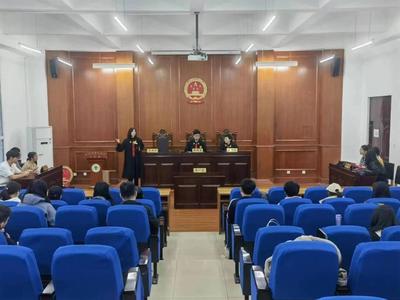 专访 | 法学院教师司丹:擦亮立德树人底色,践行春风化雨初心
